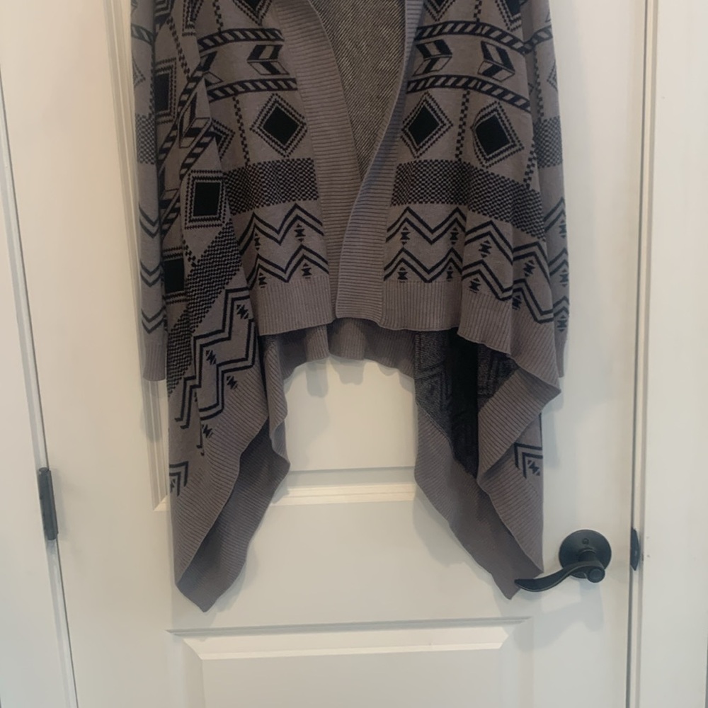 Aztec Cardigan - Picture 11 of 11